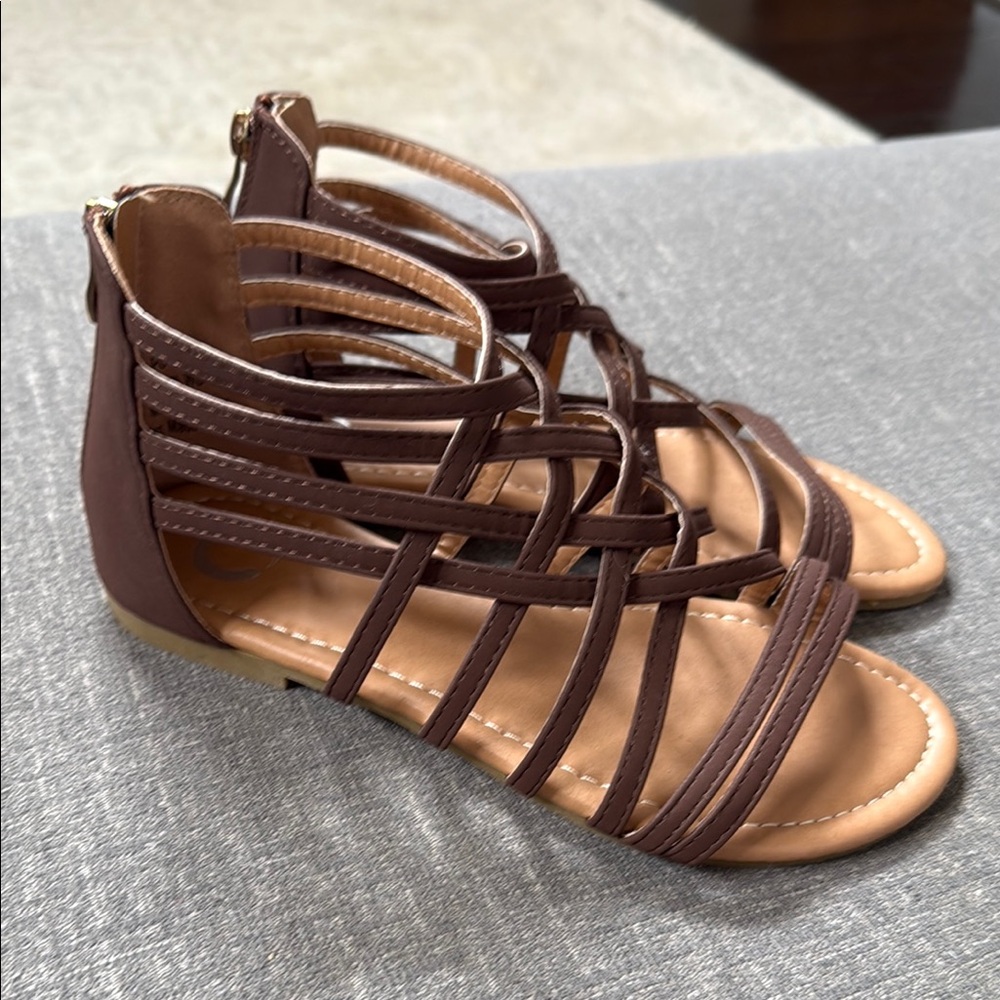 Journee Collection Hanni Gladiator Sandal Wide Size - Picture 12 of 16